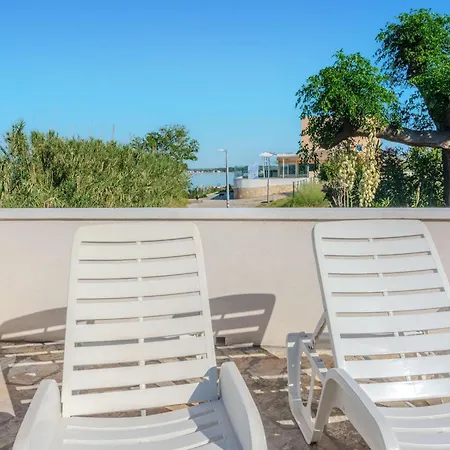 Apartment Beautiful In With House Sea View *